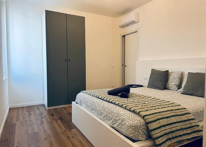 Vittoria Venice Апартаменты *